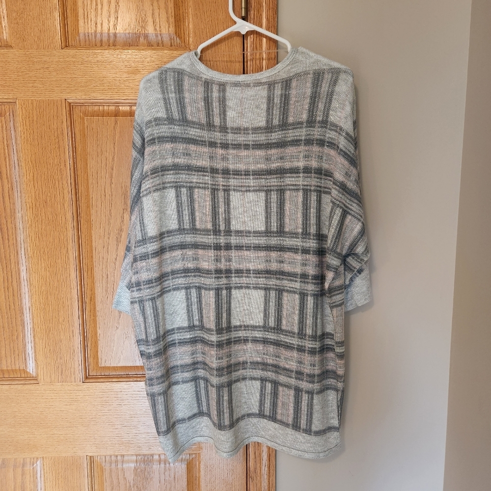 Vanity Cardigan - Picture 5 of 9